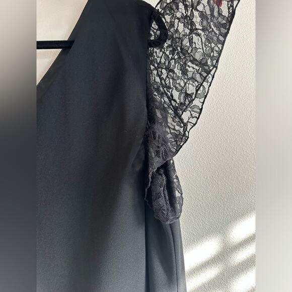 Vintage Studio 1940 Black Dress Lace Trim Lace Flutter Sleeve Size 26W - Picture 5 of 7